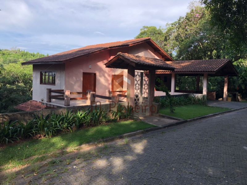 Casa em Condomínio aluguel Serra da cantareira Mairiporã Casa em Condomínio aluguel Serra da cantareira Mairiporã